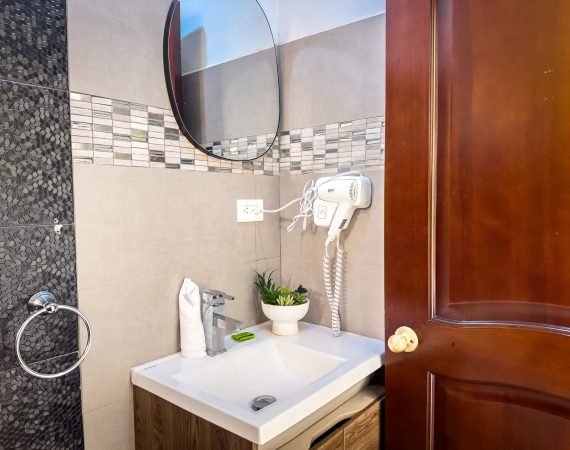 IZU_Room-15_13-1-scaled.jpg